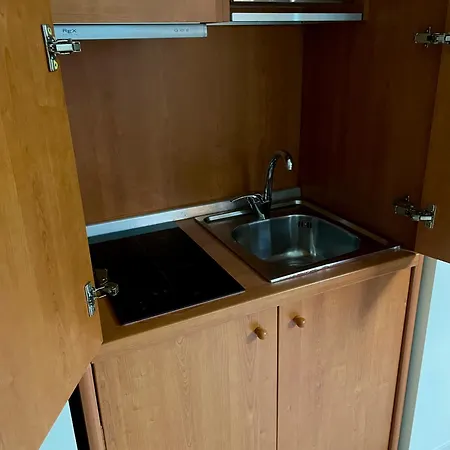 Con Parcheggio Privato - Alojamento de Acomodação e Pequeno-almoço *